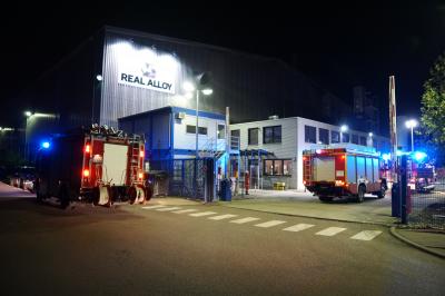 Betriebsunfall loest Grosseinsatz der Feuerwehr in Deizisau aus